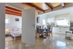 Apartmanok Lisicak Apartman 1 – A4+1 foto 1