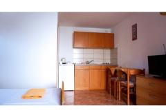 Apartmanok Rodić-Kutleša Szoba 8 – S1a foto 4