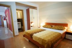 Villa Popić Apartman 1 – Naš stan foto 4
