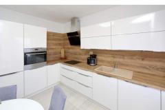 Bella's Home Apartman 1 – House foto 5