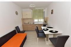 Apartmanok Lovre Apartman 1 – A2+2 foto 1