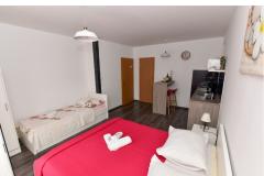 Apartmanok Lovre Apartman 2 – StudioA2+1 foto 3