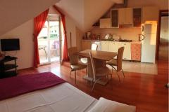 Apartmanok Krajnović Biograd Apartman 1 – APP 2+2 foto 2