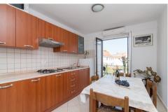 * Dvori * Apartman 2 – 2 foto 2