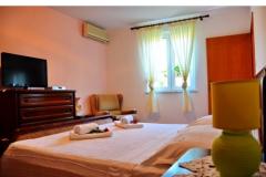 Apartmanok Mladinic Apartman 4 – A5 foto 4