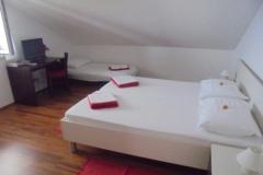 Apartmanok Nada Apartman 3 – A3 -crveni foto 2