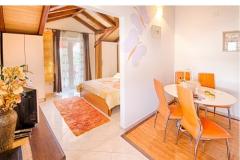 Apartmanok Rita Apartman 2 – Narančasti foto 1