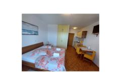 Apartmanok Čikeš Apartman 6 – žuti -A4 foto 2
