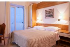 Beachfront Brela Apartmanok Szoba 5 – Ljubica V foto 3