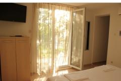 Ház Dominović Apartman 2 – A2+2 foto 4