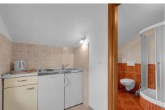 Pine Canopy Studios and Apartmanok Apartman 9 – A10 foto 5