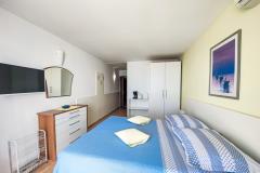 Szobák and Apartmants Medic Apartman 3 – A2 foto 3