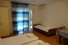 Apartmanok Mrnjavac Željko Szoba 6 – S8 foto 4