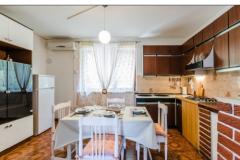 Apartmanok Ira Apartman 2 – Prizemlje foto 3