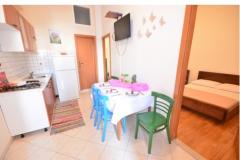 Apartmanok Roko Apartman 4 – A 4+1 foto 3
