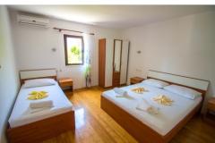 Apartmanok Kosovic II Apartman 2 – B foto 3
