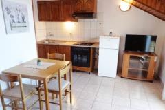 Apartmanok Jure Apartman 2 – B foto 3