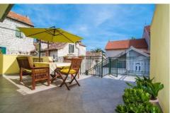 Apartmanok Ana Apartman 3 – kuca za od foto 1