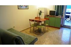Apartmanok Deak Komarna Apartman 7 – 7zeleni3+2 foto 3