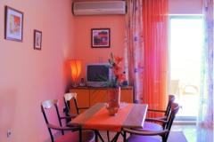 Apartmanok Deak Komarna Apartman 3 – AP3naranča foto 1