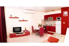 Apartmanok Komarna Apartman 2 – A2-CRVENI foto 1
