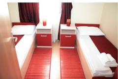Apartmanok Komarna Apartman 2 – A2-CRVENI foto 3