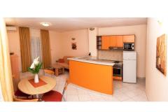 Apartmanok Komarna Apartman 1 – A1-NARANČA foto 2