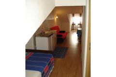 Apartmanok Angela Apartman 3 – Potkrovlje foto 3