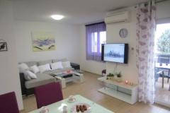 Apartmanok Klarić Apartman 2 – ljubičasti foto 1