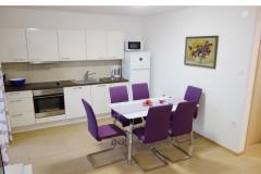 Apartmanok Klarić Apartman 2 – ljubičasti foto 2