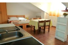 Apartmanok Mirjana - Baška Apartman 4 – STUDIO-AP6 foto 4