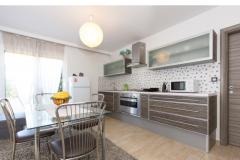 Apartmanok & Szobák DDD2 Apartman 2 – GREY STUD foto 2