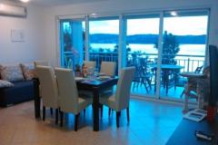 Villa Klimno direct a strandon Apartman 4 – Apartment6 foto 1
