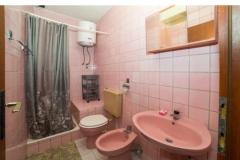 Apartmanok Škorput Apartman 1 – Bee room foto 4