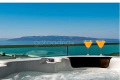 Hot Tub Luxury Apartmanok + beach p Apartman 1 – Penthouse foto 2