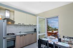 Hot Tub Luxury Apartmanok + beach p Apartman 2 – Darius foto 4