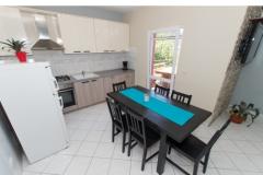 Apartmanok medencével Apartman 3 – MAIDARI foto 4