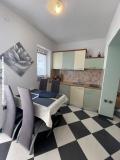 Apartmanok Avvi Apartman 2 – Iva foto 1