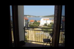 Apartmanok Dinko s grijanim bazenom Apartman 3 – A2+2 foto 4