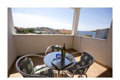 Apartmanok Dinko s grijanim bazenom Apartman 4 – A 2+2 foto 2