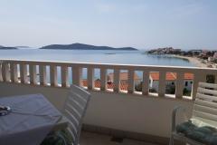 Apartmanok Villa MANDINA medencével Apartman 2 – A4 foto 5