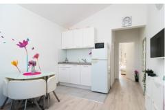 BayBeach Apartmanok Sevid Apartman 2 – a2 foto 1