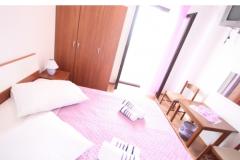 Szobák Bili Galeb BED? Szoba 4 – PURPLE 1 foto 2