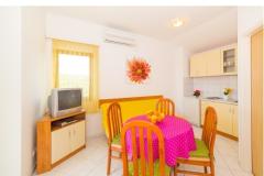 Apartmanok Vila Nena medencével Apartman 2 – APP2 foto 5