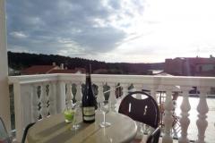Villa Luka - jacuzzi, pool, sauna Apartman 2 – app2 foto 1