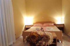 Arka Apartmanok Szoba 5 – soba1 foto 4