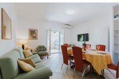 Apartmanok Daniela Apartman 1 – MASLINA foto 1