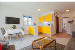 Apartmanok Daniela Apartman 4 – MIRTA foto 5