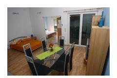 Apartmanok TOMIĆ Apartman 2 – Apartment2 foto 2