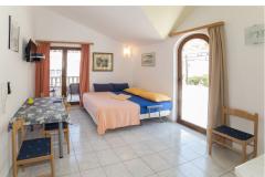 Dizma Wellness Apartmanok Apartman 2 – Yellow foto 1